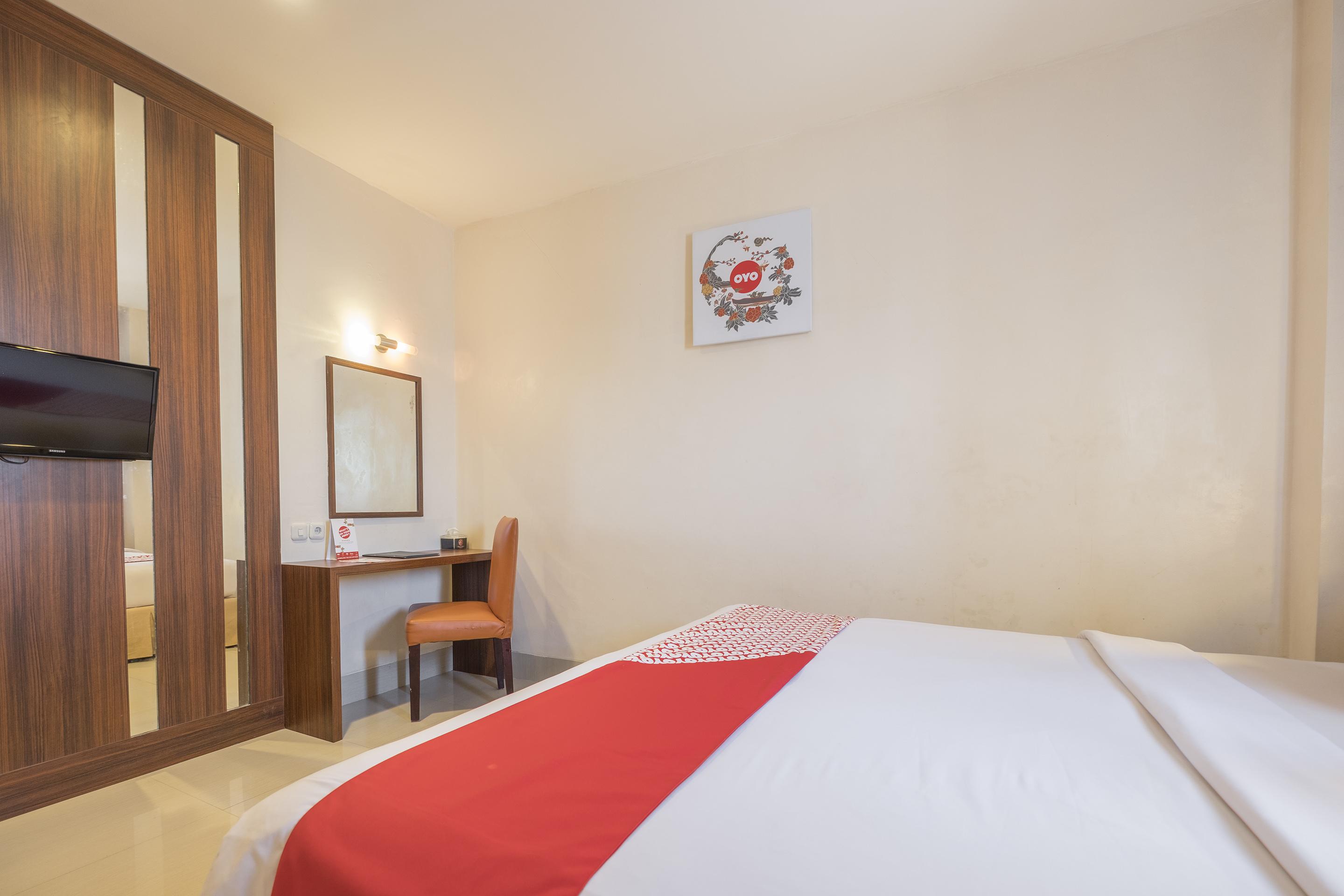 Collection O 1279 Hotel Grand Celino Makassar Dış mekan fotoğraf