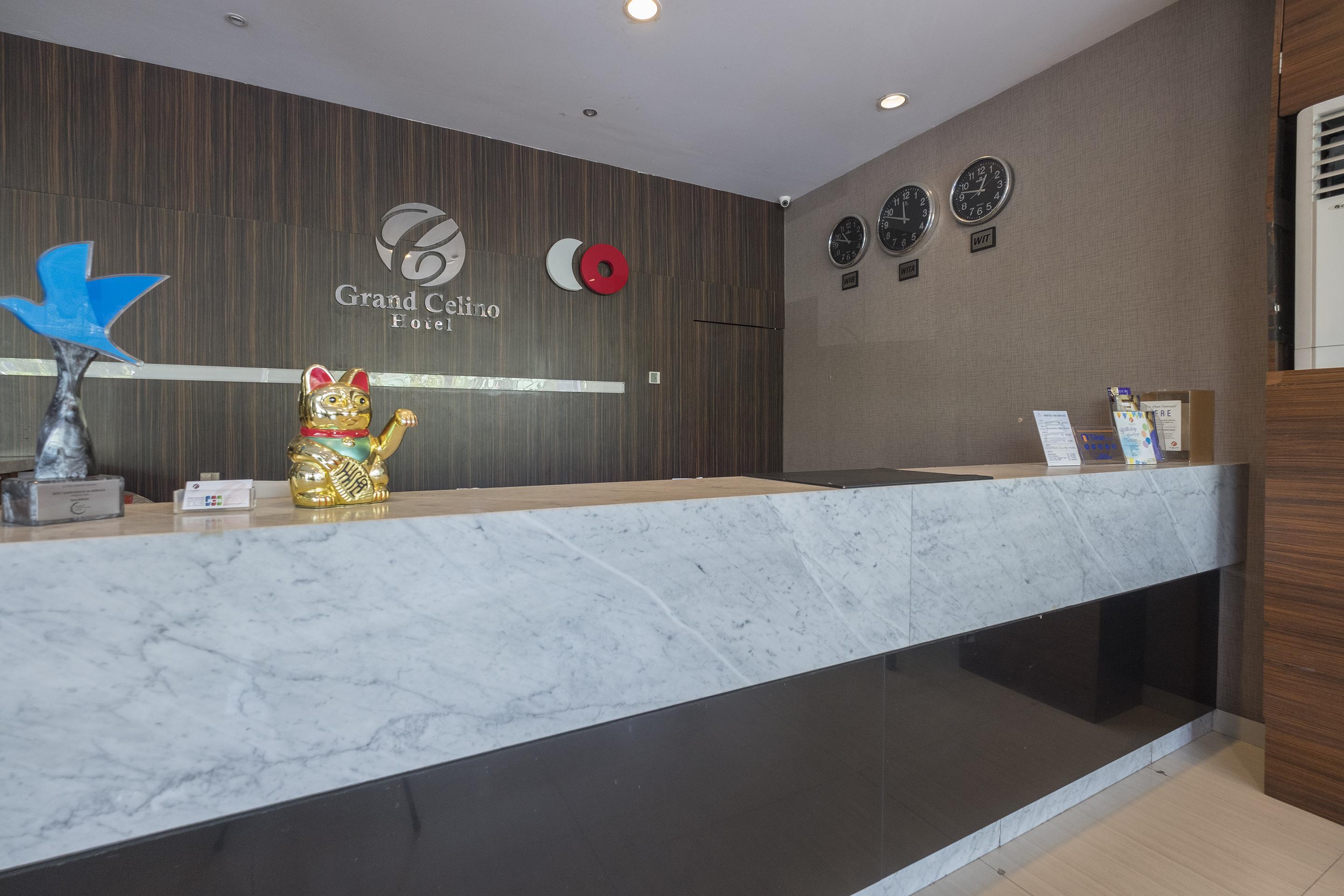 Collection O 1279 Hotel Grand Celino Makassar Dış mekan fotoğraf
