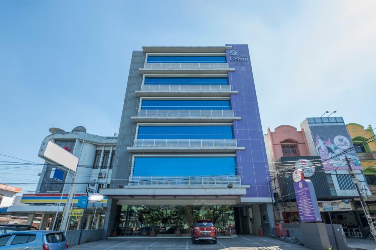Collection O 1279 Hotel Grand Celino Makassar Dış mekan fotoğraf